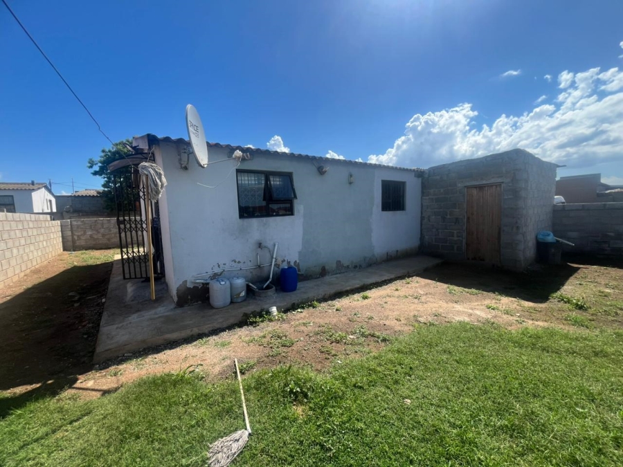 2 Bedroom Property for Sale in Kwazakhele Eastern Cape